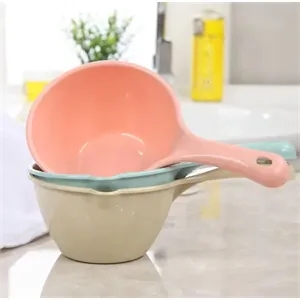 Plastic Water Ladle Bath Scoop
