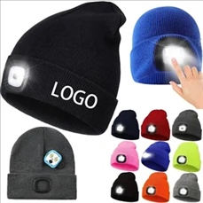 Winter LED Lighting Design Knitted Polyester Soft Hat